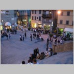 191 Cortona piazza, evening.jpg